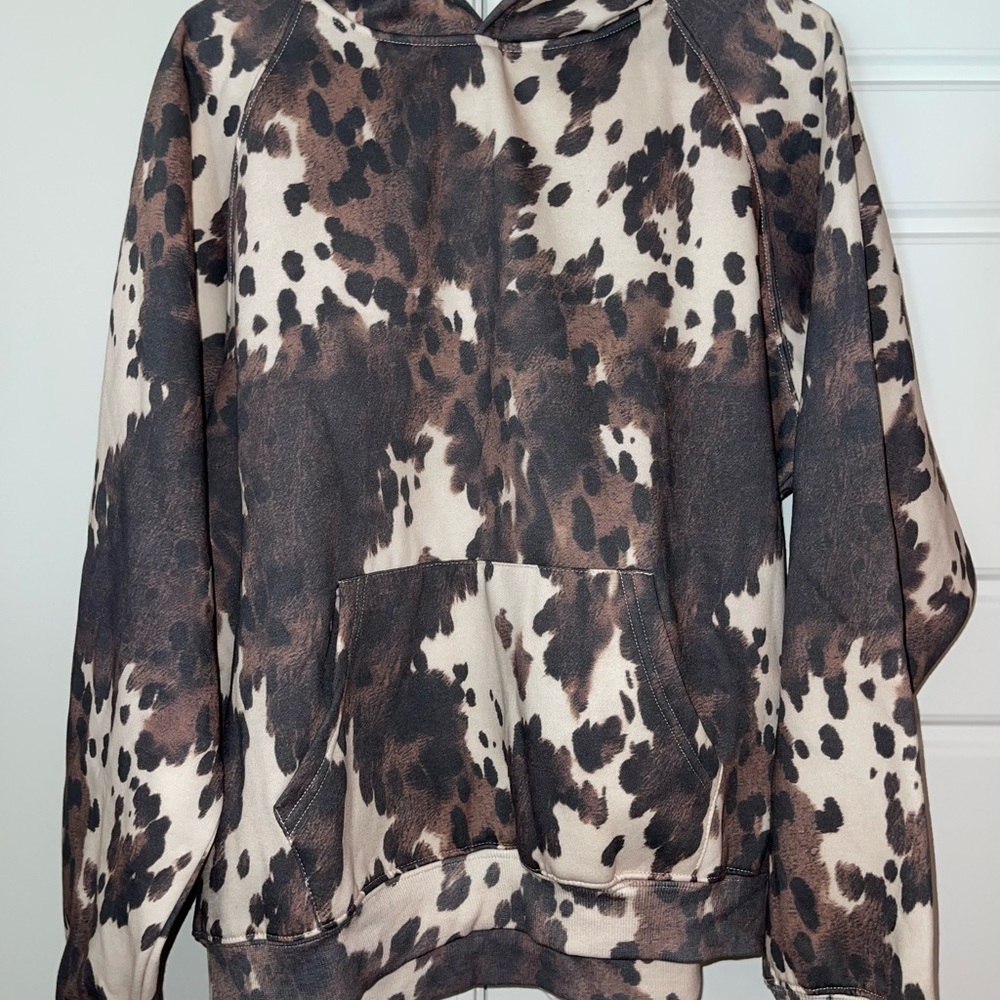 Amazon Brown and Cream Patterned Hoodie
